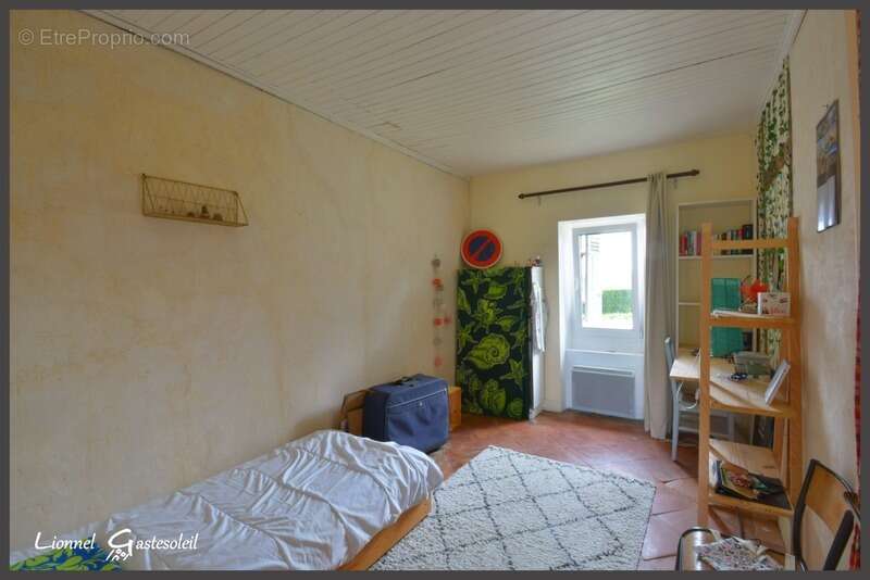 Maison à SAINT-QUENTIN-DE-CAPLONG