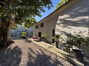 Maison à CHATEAURENARD