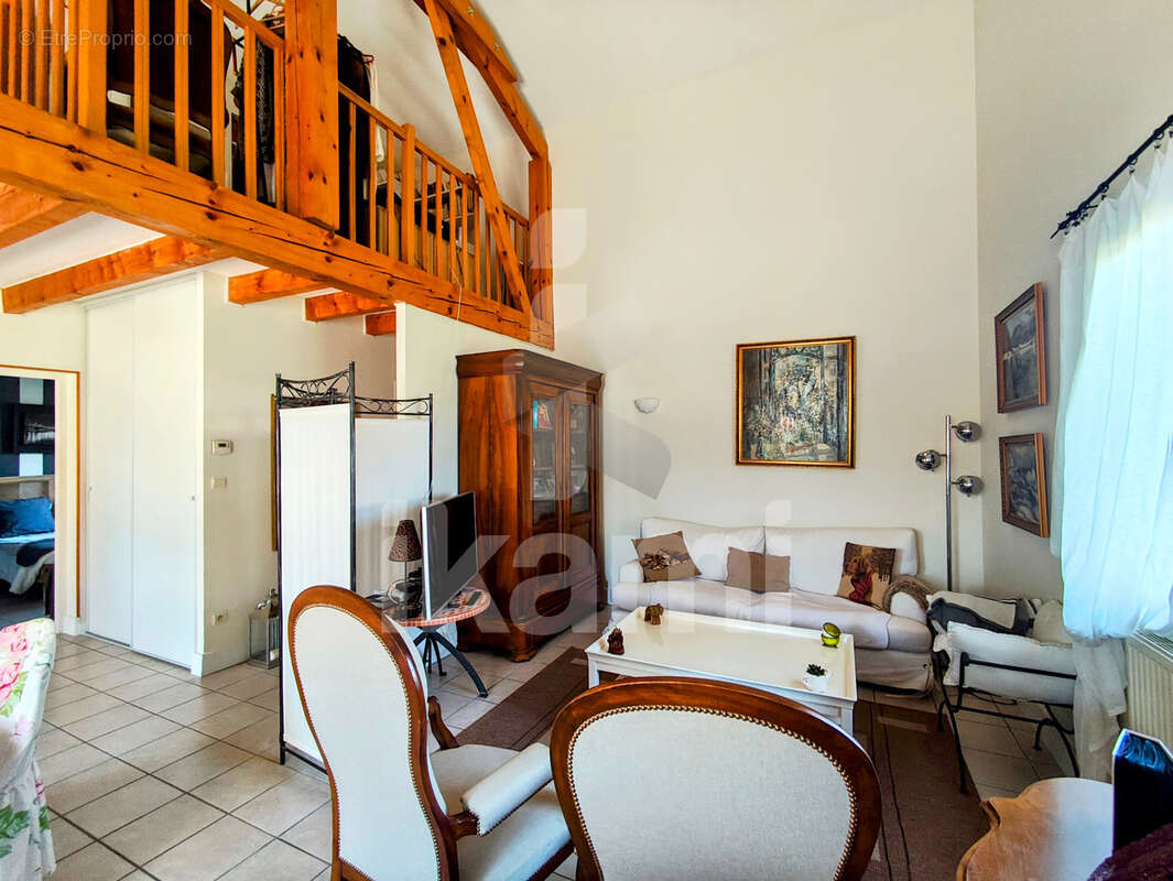 Maison à MOURS-SAINT-EUSEBE