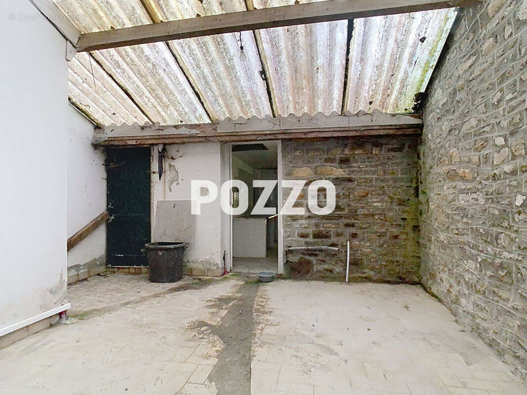 Maison à ANTRAIN