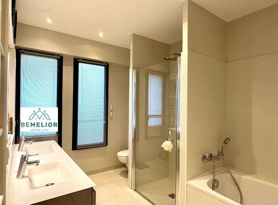 Maison à LA CELLE-SAINT-CLOUD