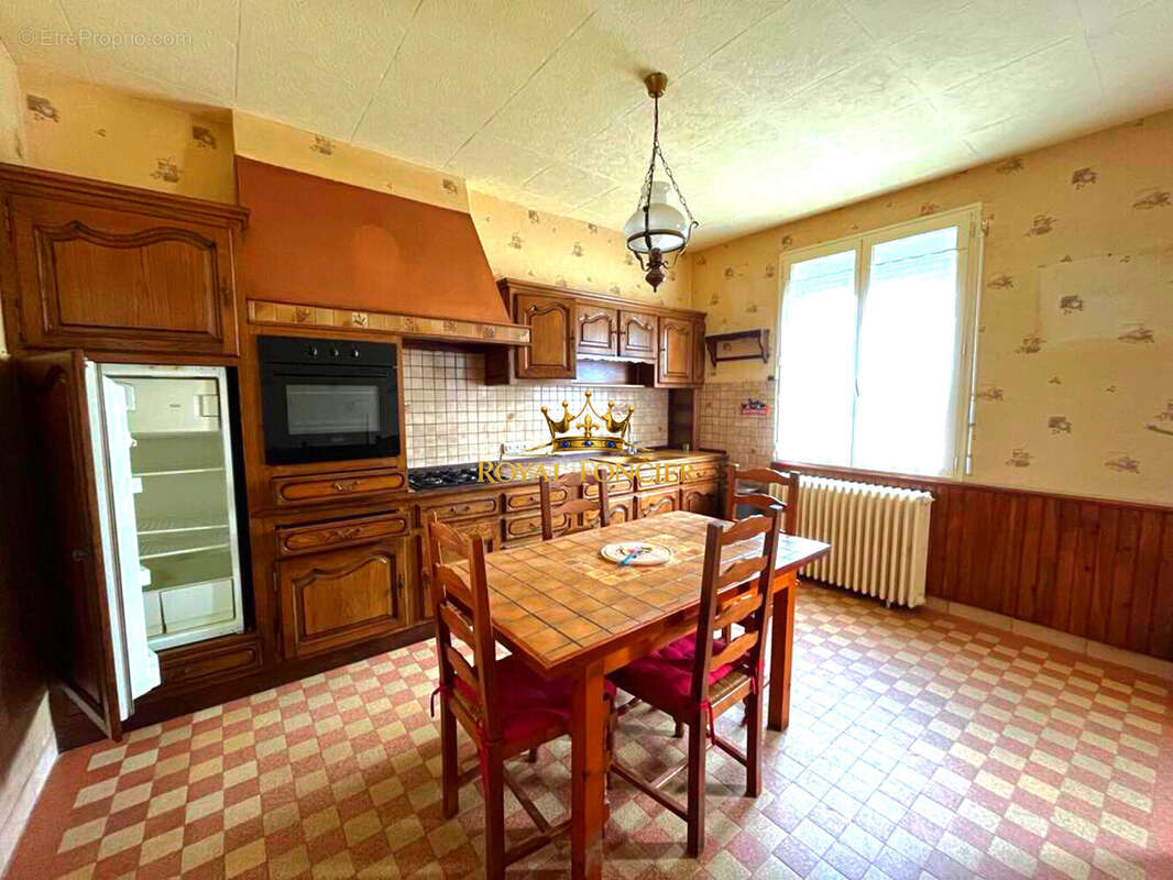 Maison à CHATELLERAULT