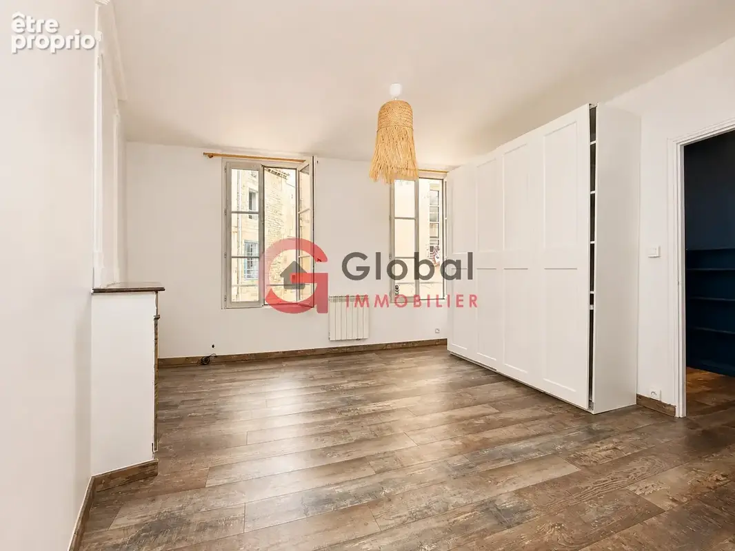 Maison avec terrasse sur toit au centre de Fontenay-le-Comte - photo 8