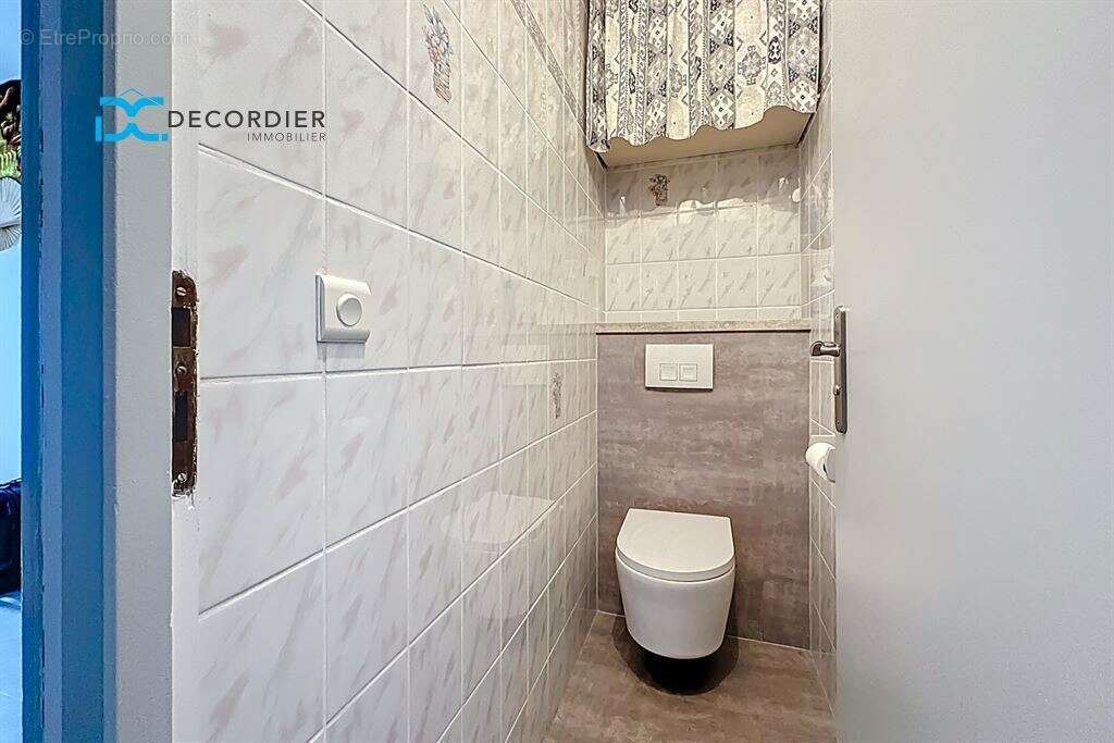Maison individuelle a vendre a neuvecelle - photo 16