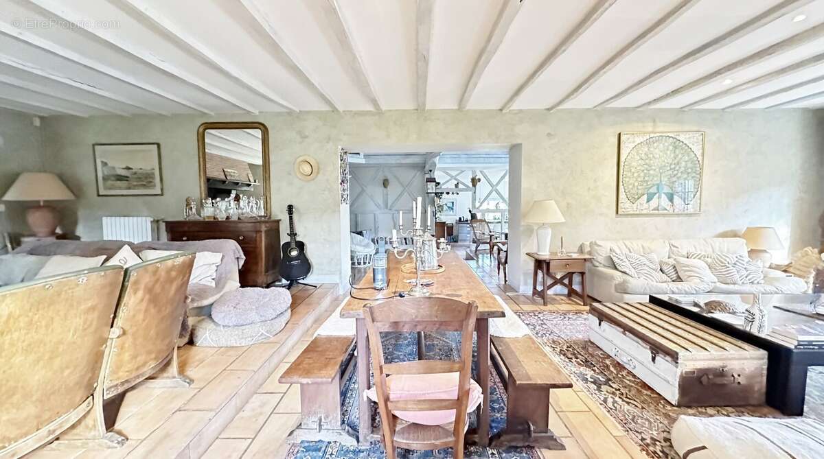 Maison à SAINTE-MARIE-DE-GOSSE