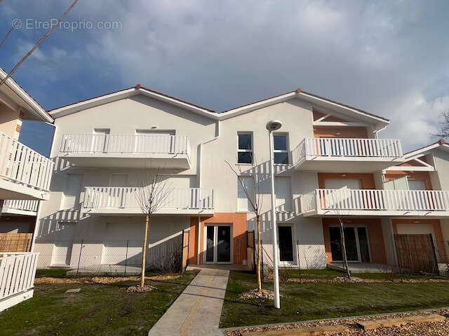 Appartement à LE BARP