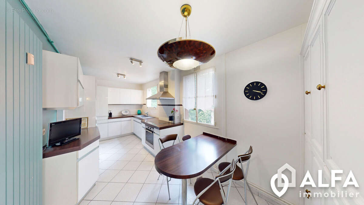 Appartement à ENGHIEN-LES-BAINS