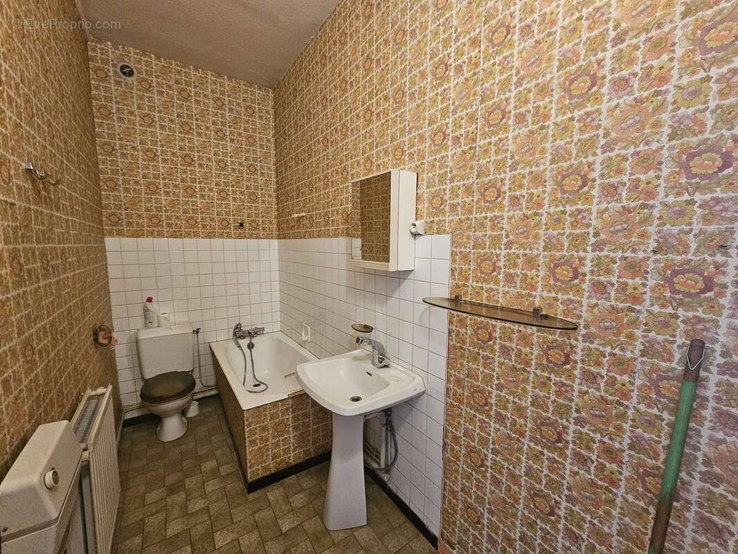 Appartement à SAINT-ETIENNE