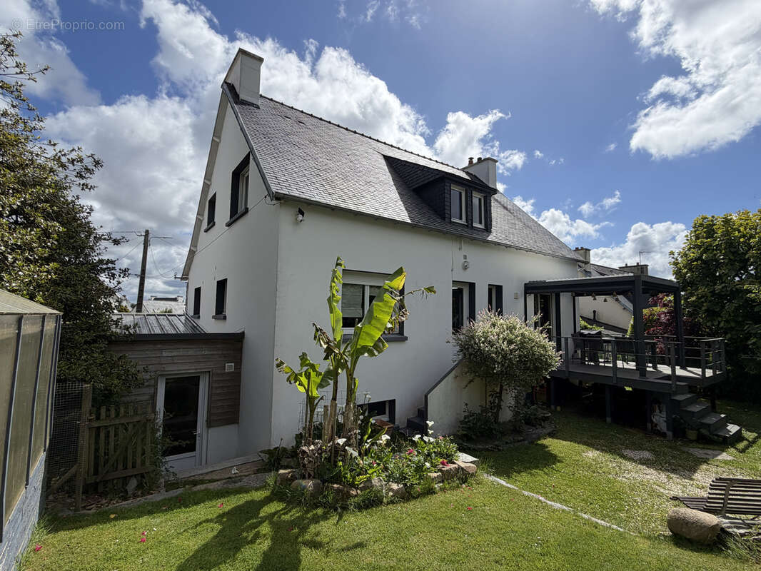 Maison à SAINT-MARTIN-DES-CHAMPS