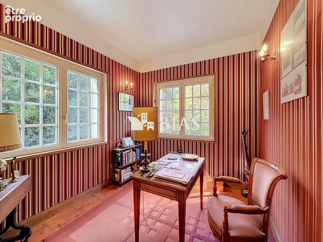 Maison 6 pièces 213 m² à vendre à Pont-L'eveque (14130) - photo 7