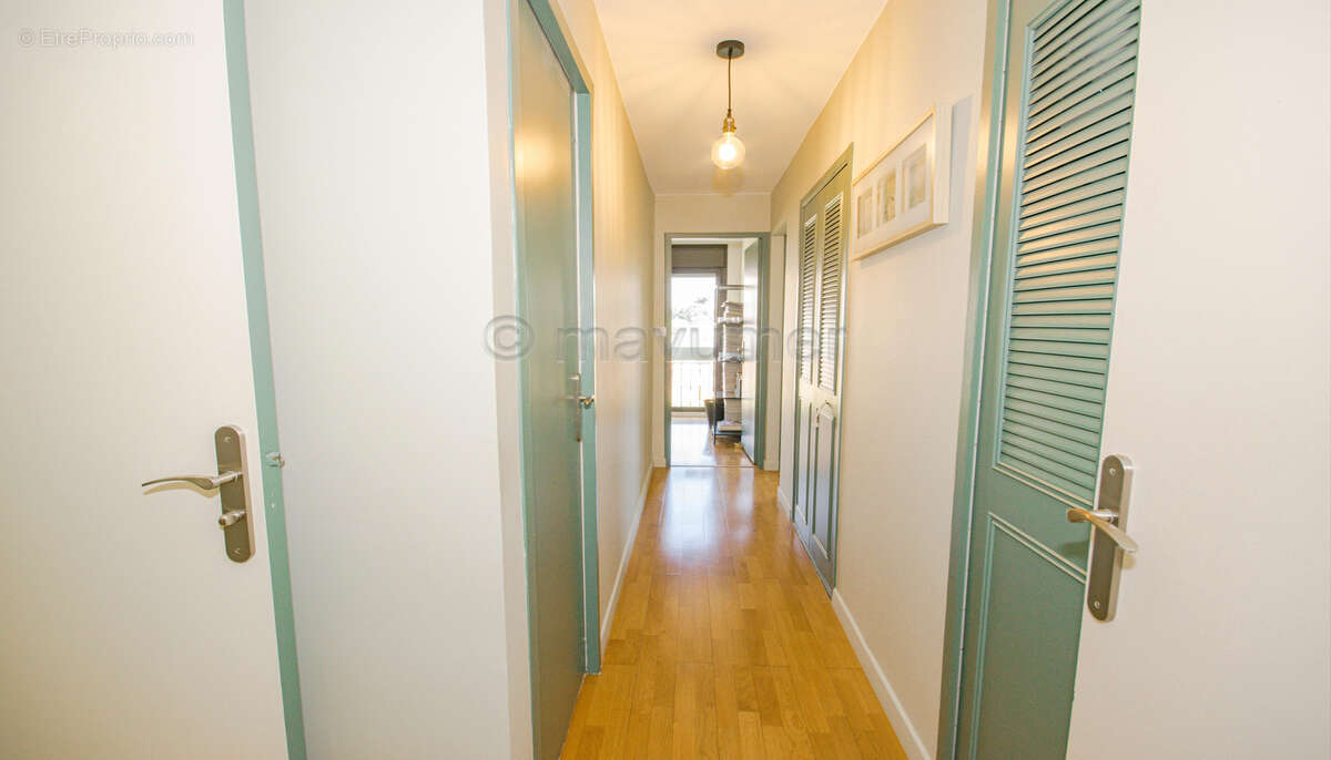 T4/5 en dernier étage Parc DESSUARD 13012 Marseille n°5 - Appartement à MARSEILLE-12E