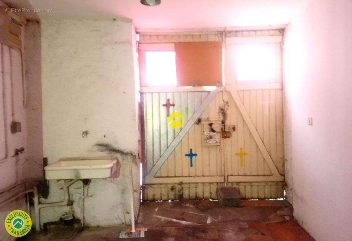 Maison à SAINT-AMAND-MONTROND