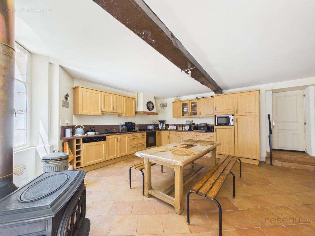 Maison 209 m² à Saint-Georges-Des-Agouts  - photo 3