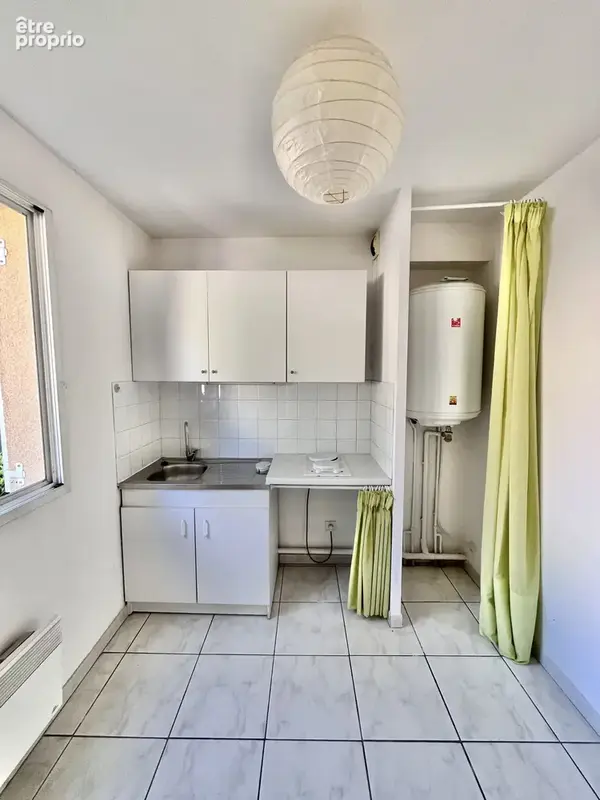 Aix en Provence, au sein d'une résidence très prisée, appartement de 33.48m2 avec parking et cave. Piscine, te - photo 4