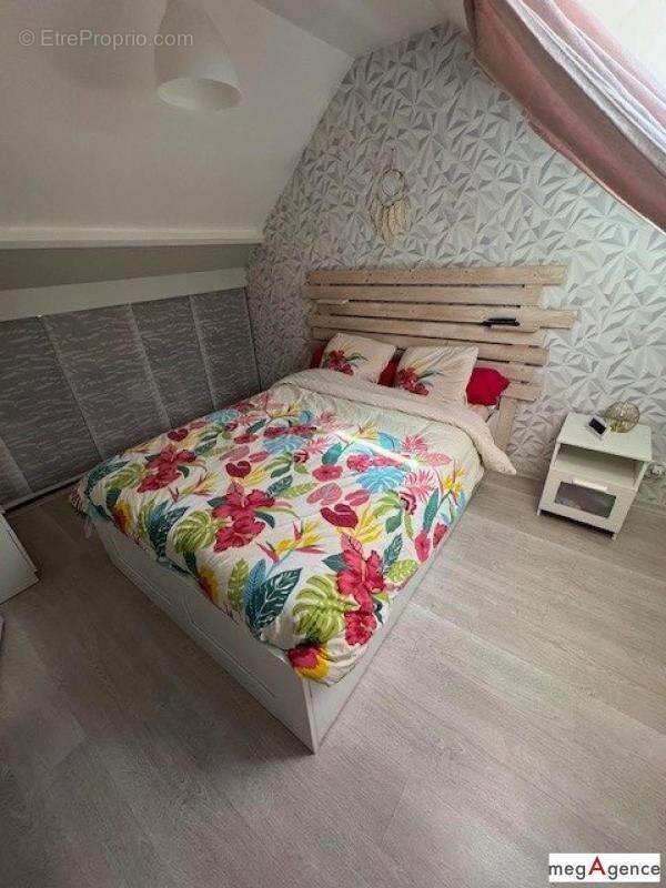 Appartement à FLEURY-LES-AUBRAIS