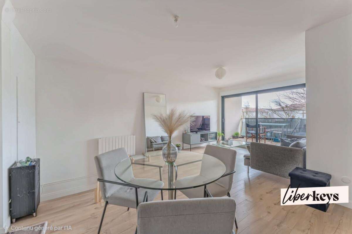 Appartement à LE TAILLAN-MEDOC