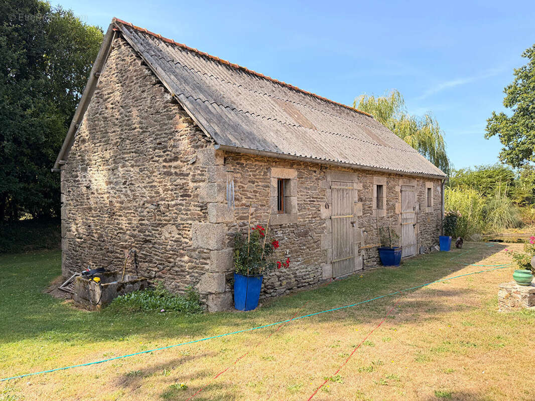 Belle Propriété PLOUGONVEN - photo 4