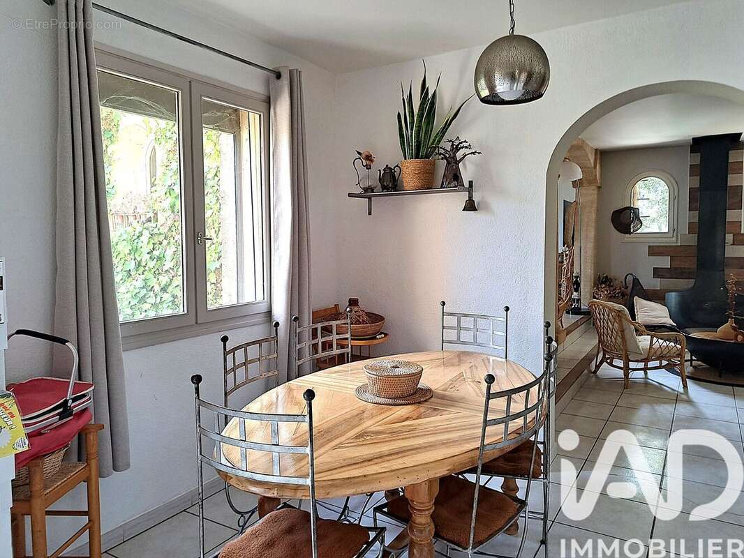 Photo 4 - Maison à SAINT-MARCEL-D'ARDECHE