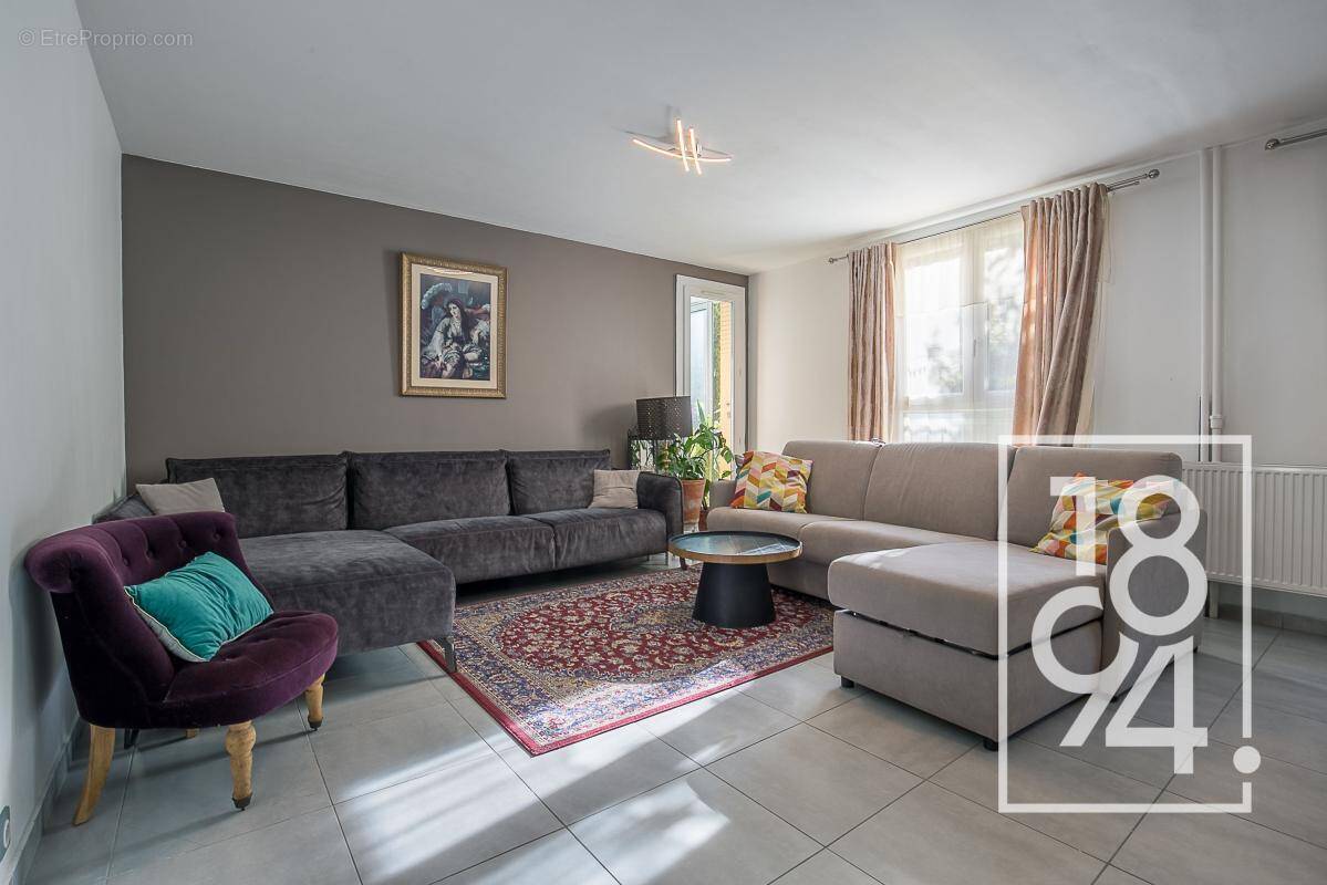 Appartement à MARSEILLE-10E