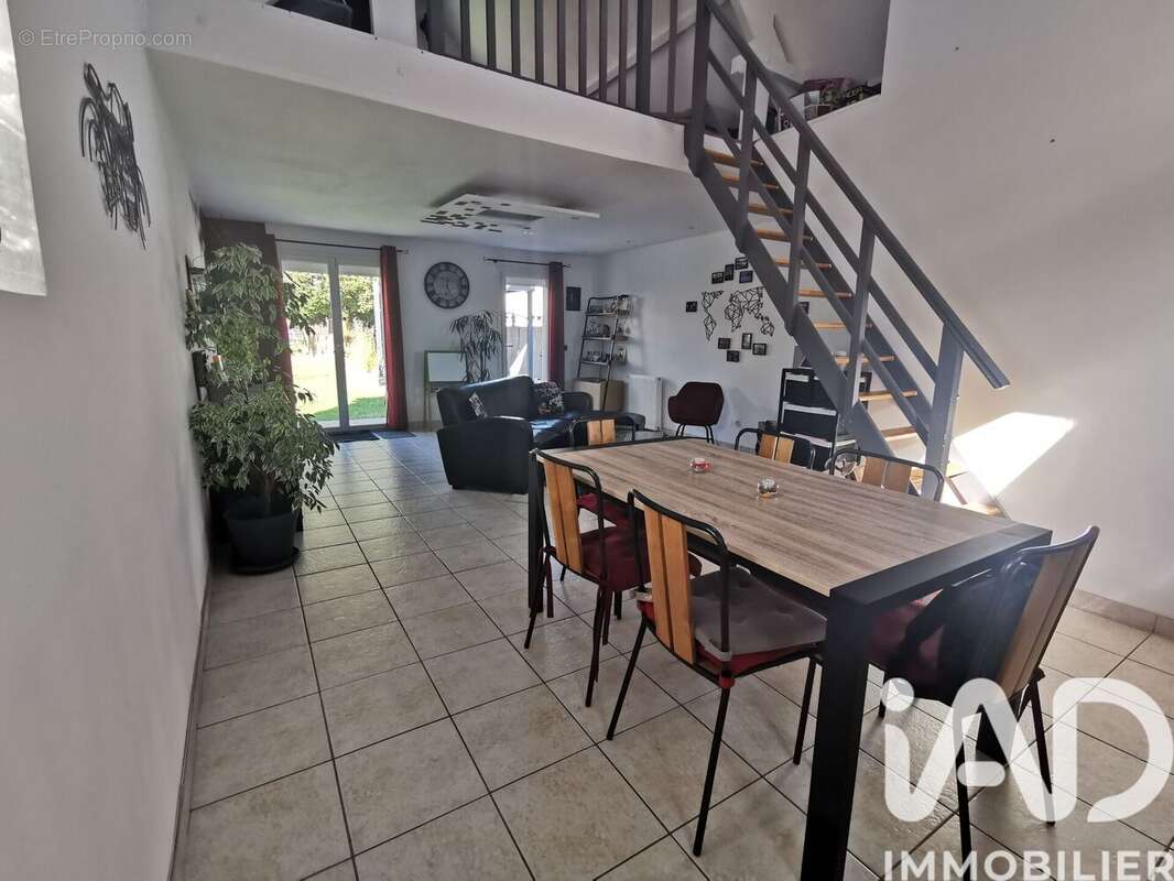 Photo 5 - Maison à ROSNY-SUR-SEINE