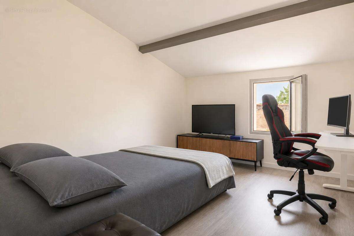 Maison de 6 pièces de 157 m² à Aigrefeuille-sur-Maine - photo 13