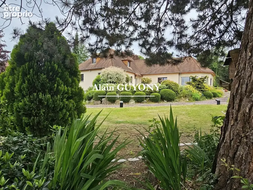 Maison 7 pièces 235 m² à vendre à Cormeilles (27260) - photo 1