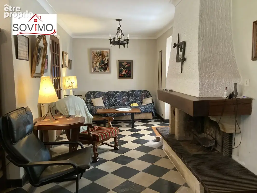 Belle propriété de caractère à restaurer avec parc et piscine sur 6428 m2 - photo 23