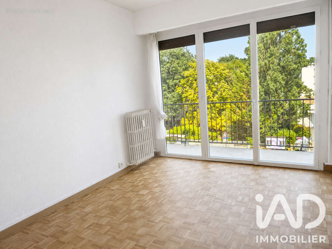 Photo 6 - Appartement à VERSAILLES