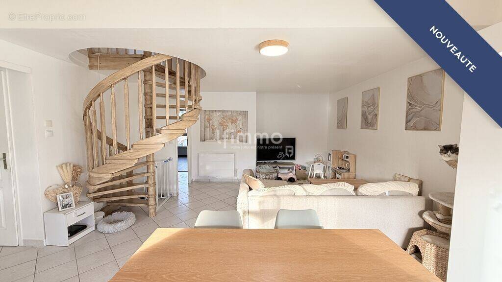 Appartement à ORLIENAS