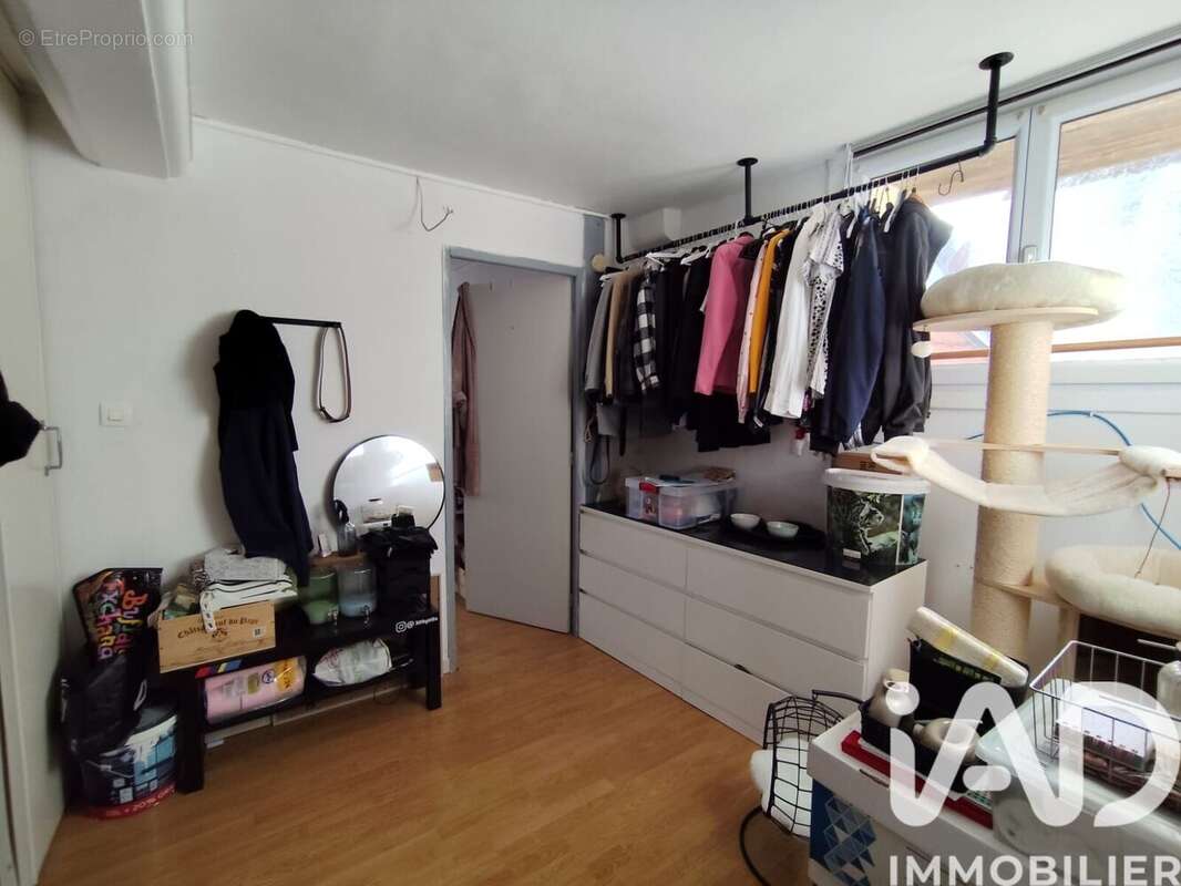 Maison 219 m² à Ouarville  - photo 7