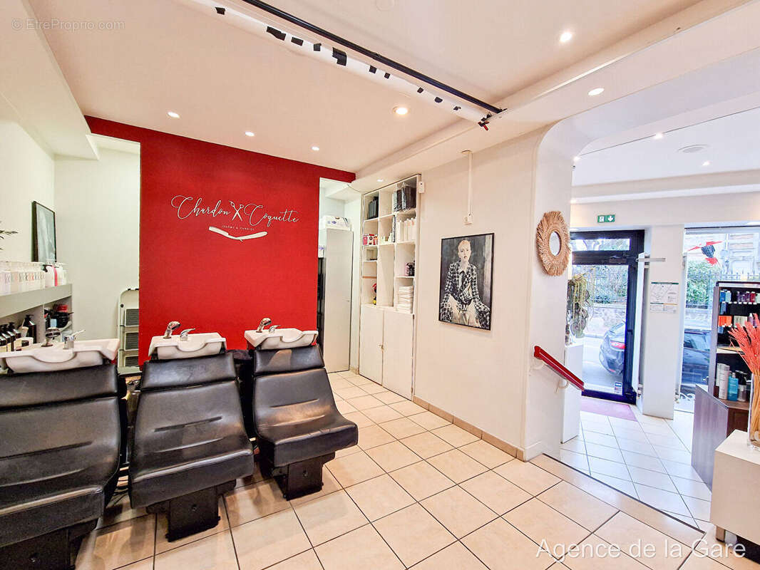 Commerce à MAISONS-LAFFITTE