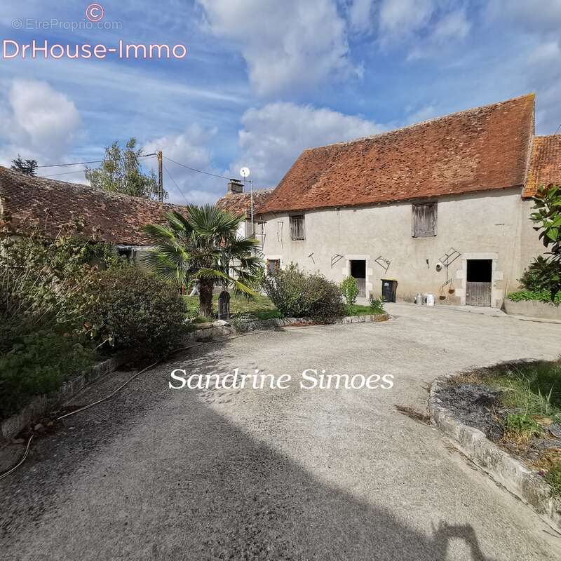 Maison 145 m² à La Trimouille  - photo 9
