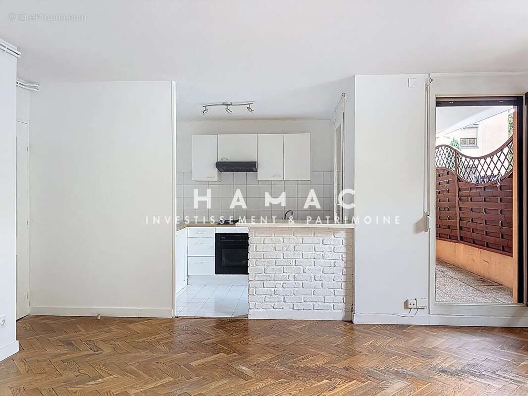 Appartement à SAINTE-FOY-LES-LYON