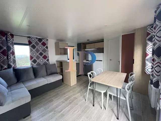 Appartement à CHARLIEU