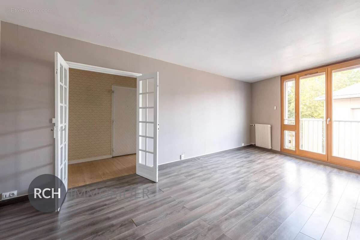 Appartement à RAMBOUILLET