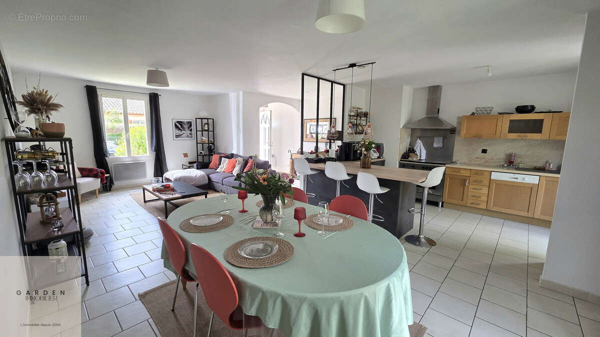 Maison à VIELMUR-SUR-AGOUT