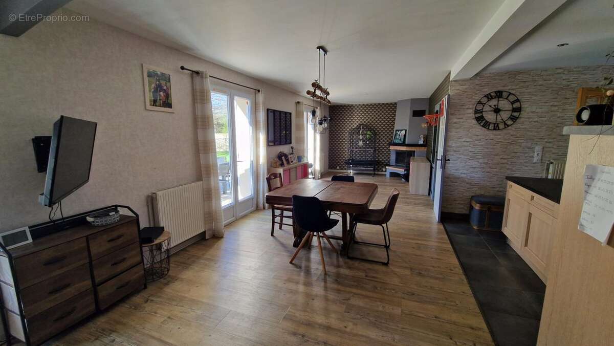 Maison à ROEZE-SUR-SARTHE