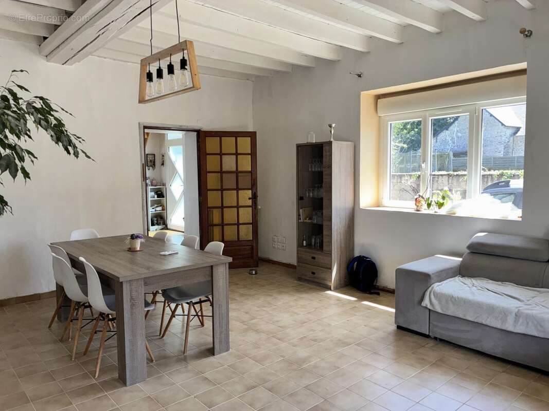 Maison 132 m² à Soulge-Sur-Ouette  - photo 6