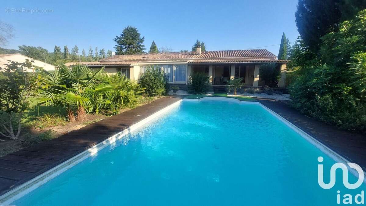 Photo 2 - Maison à MONTCARET