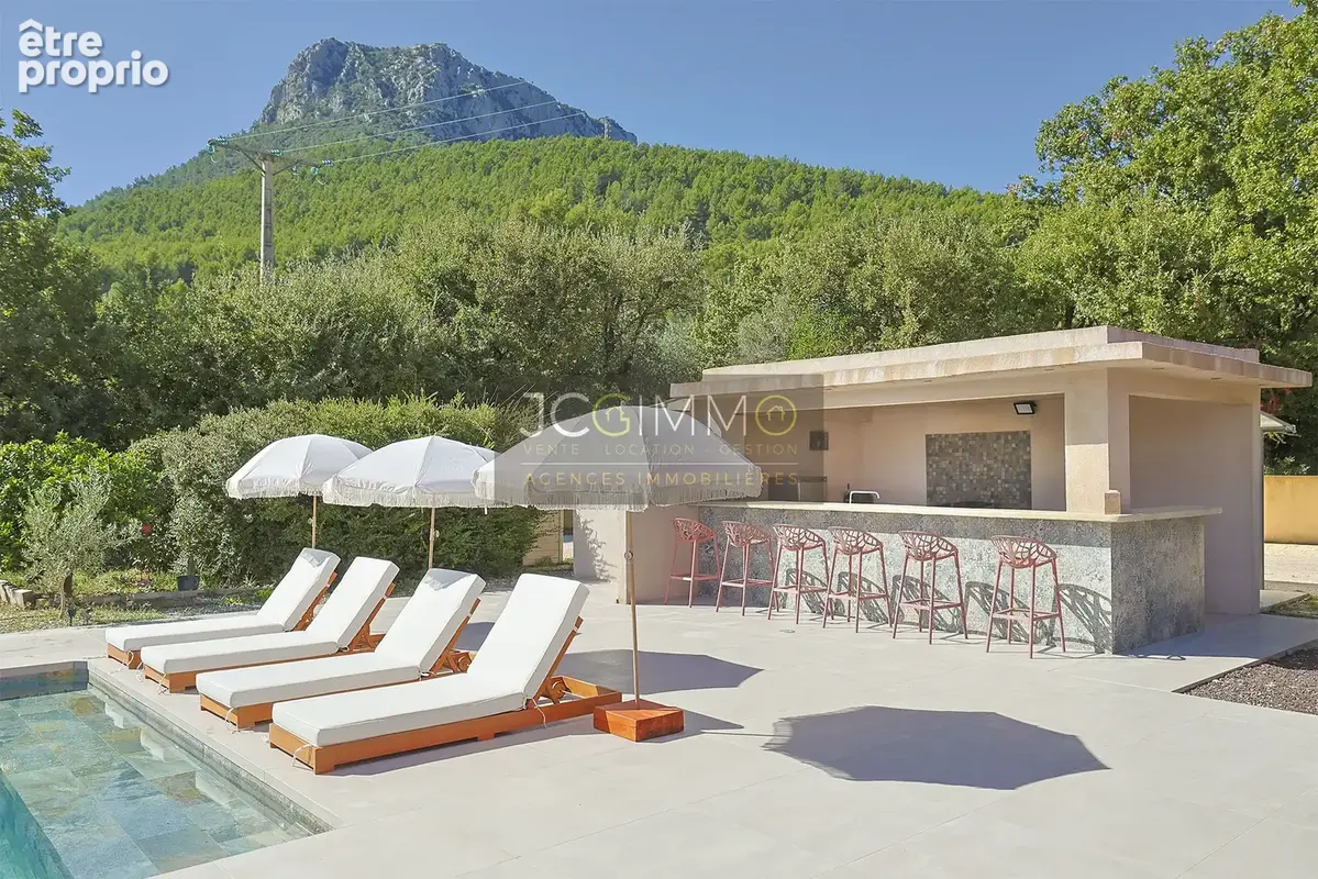 Villa T5 de prestige - photo 10