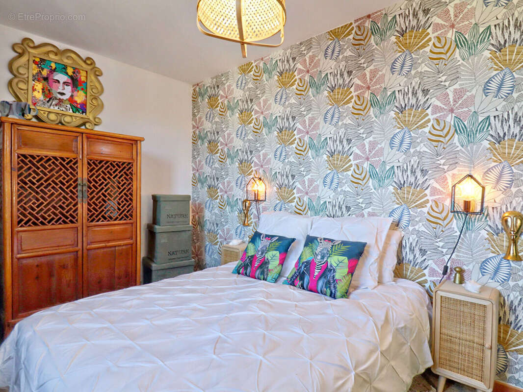 Maison à FORCALQUIER