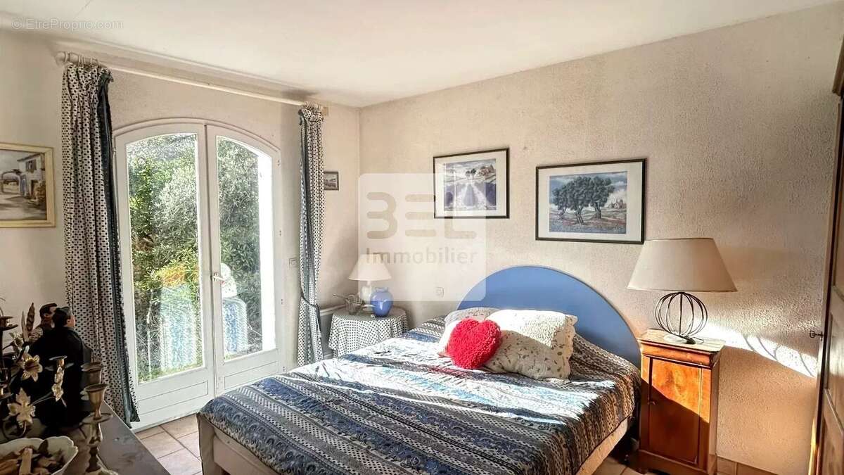 Maison à JONQUERETTES