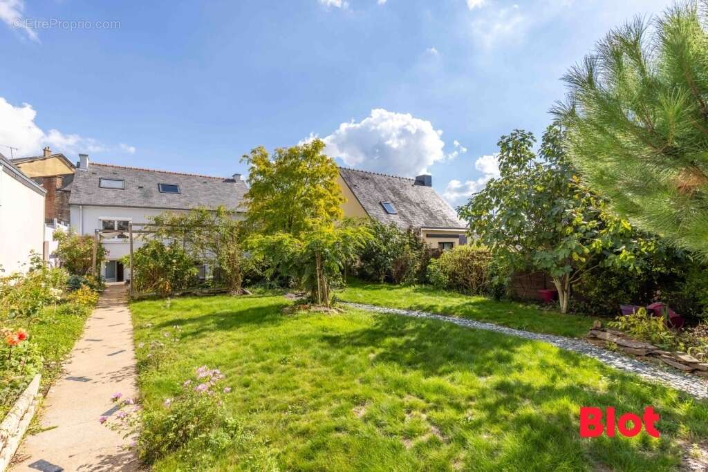 Maison à BAIN-DE-BRETAGNE