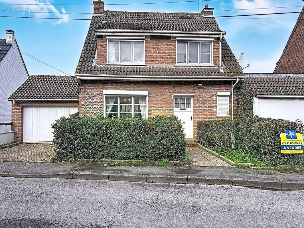 Maison à SAINT-LEONARD