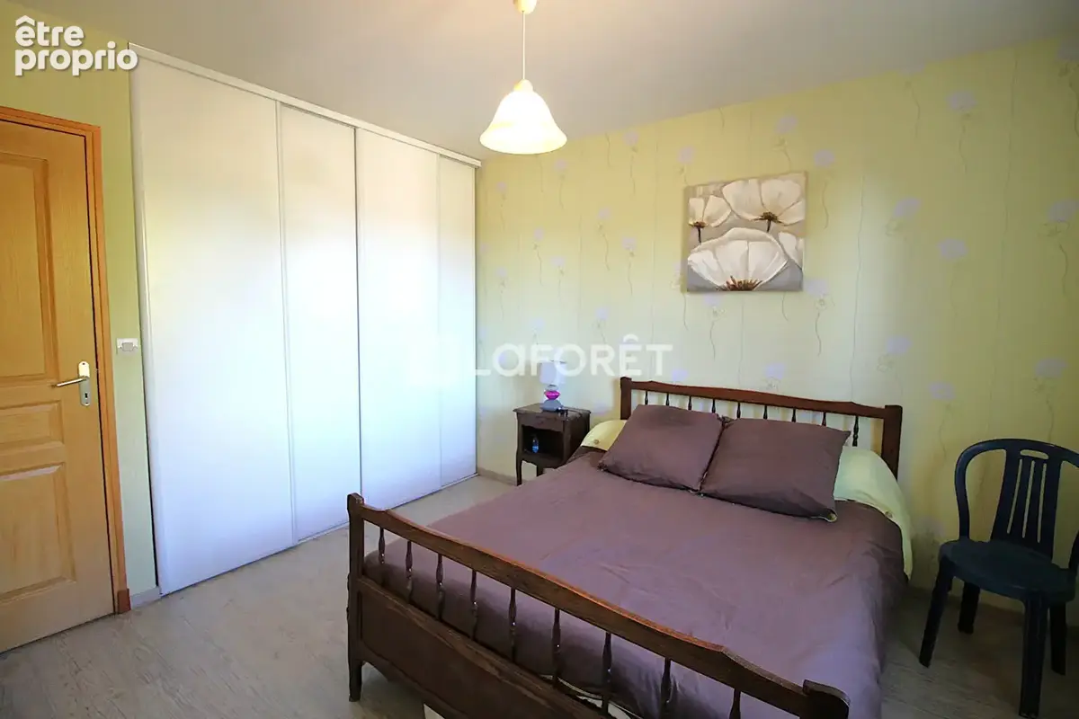 Plain-pied de 98 m² au coeur de Brantôme - photo 9