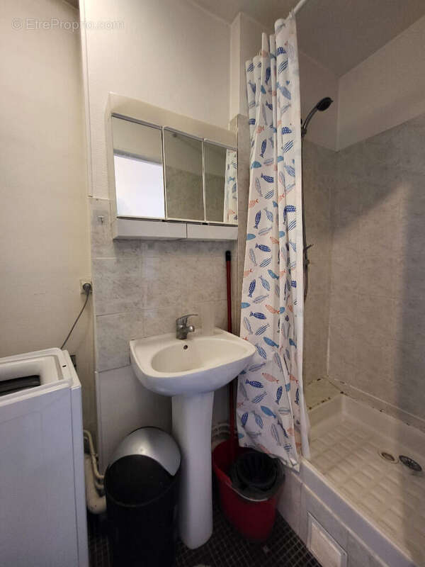 Studio de 20m²  + Balcon 75015 Paris - photo 5