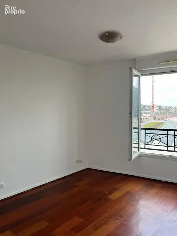 A vendre:  Charmant appartement de standing de 3 pièces 60m² à Saint-Denis - photo 10