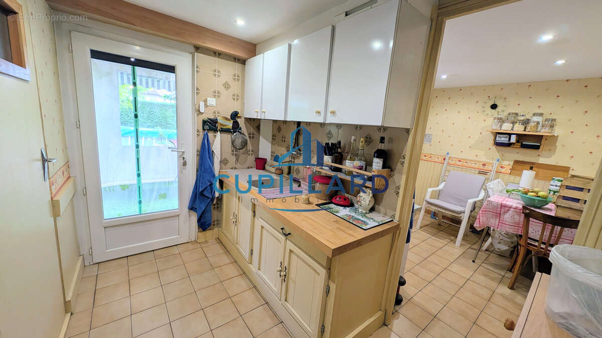 Maison à RIORGES