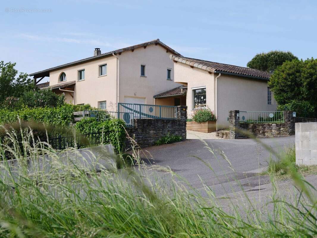 Maison à MORNANT
