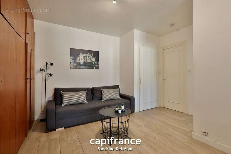 LYON 5EME ARRONDISSEMENT Appartement T2 avec cave - stationnement libre - photo 7